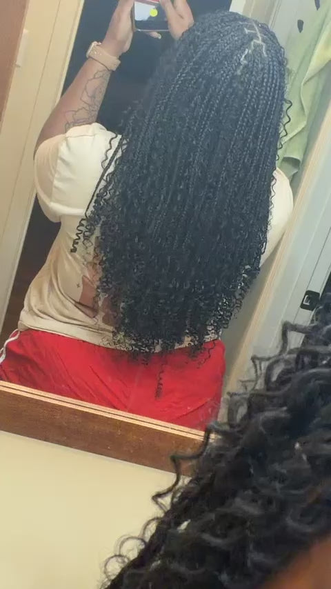 Human Braiding Weft